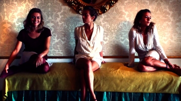 FEMININ SACRÉ – TRINITY