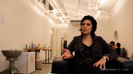 SARAIVA CONTEÚDO – FERNANDA TAKAI (PATO FU)