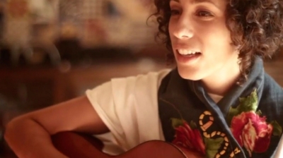 SARAIVA CONTEÚDO – MÁRCIA CASTRO